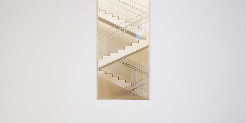 西班牙汽车线束与电子系统升级：为高性能改装提供稳定供电的关键